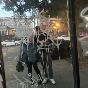 Meet your Posher, Nathasroungtron